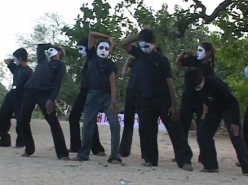 Acting Like a Thief (2005)