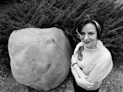 DER Filmmaker – Artemis Willis