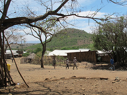 Awra Amba's (E)utopia - Salem Mekuria