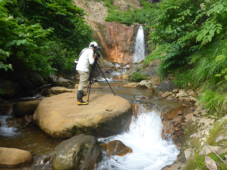 Buddha Mummies - Filming Waterfall