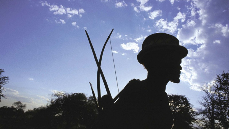 Ju/'hoan San elder on a hunt, Namibia, 1999, © Paul Weinberg
