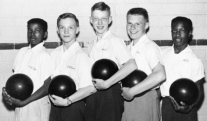 Robert Putnam - Unraveling America