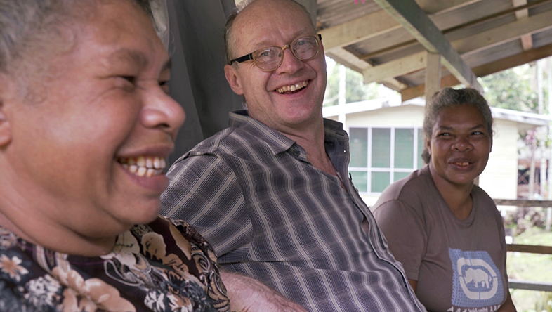 Filmmaker Ton Otto with his adoptive sisters Alup and Asap, Baluan Island 2016. Photo: Christian Suhr